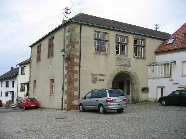 Torhaus Schloss in Berus