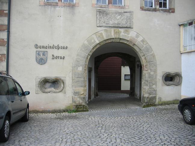 Torhaus Schloss in Berus