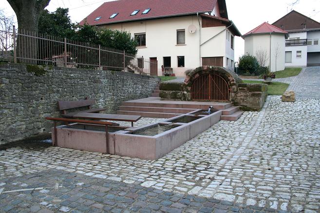 Alter Brunnen in Rammelfangen